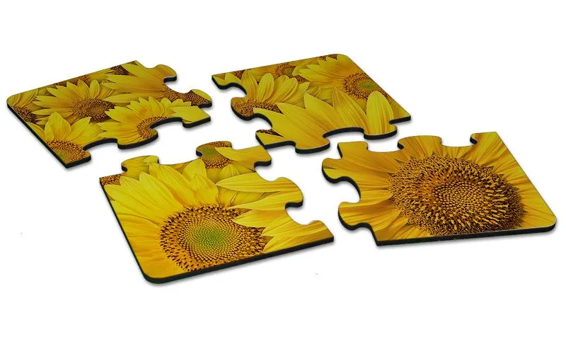 Holzpuzzle mit 4 Teilen