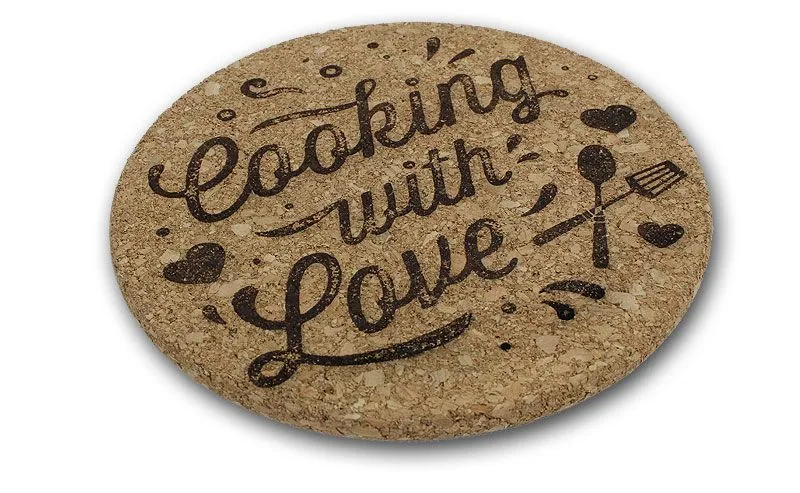 Runder Kork-Untersetzer mit individueller Gravur. Gre 19 cm