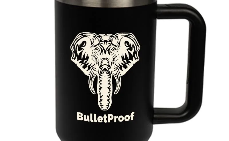 Thermobecher XL mit Wunschgravur in 8 Farben