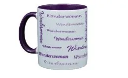 Lila Kaffee-Becher mit Deinem Namen bedruckt