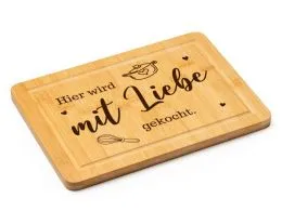 Schneidebrett - Hier wird mit Liebe gekocht ♥ - Bambus 30 x 20 cm